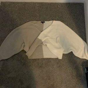 Knit long sleeve sweater